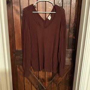 Buckle Women's Ribbed V-Neck Blouse - Brown